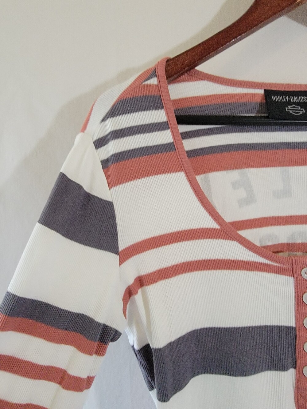 Harley-Davidson Womens Striped Henley Shirt Sz M Long Sleeve Logo Biker Moto Y2K - Picture 7 of 12